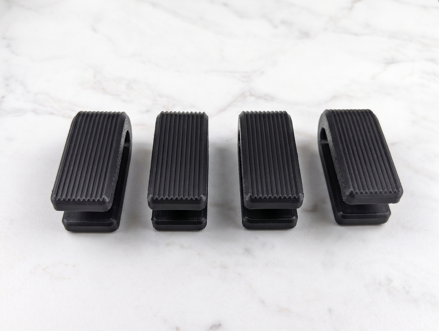 Auto-locking Hanger - Gravity Towel Hook - Ribbed (Set of 4)