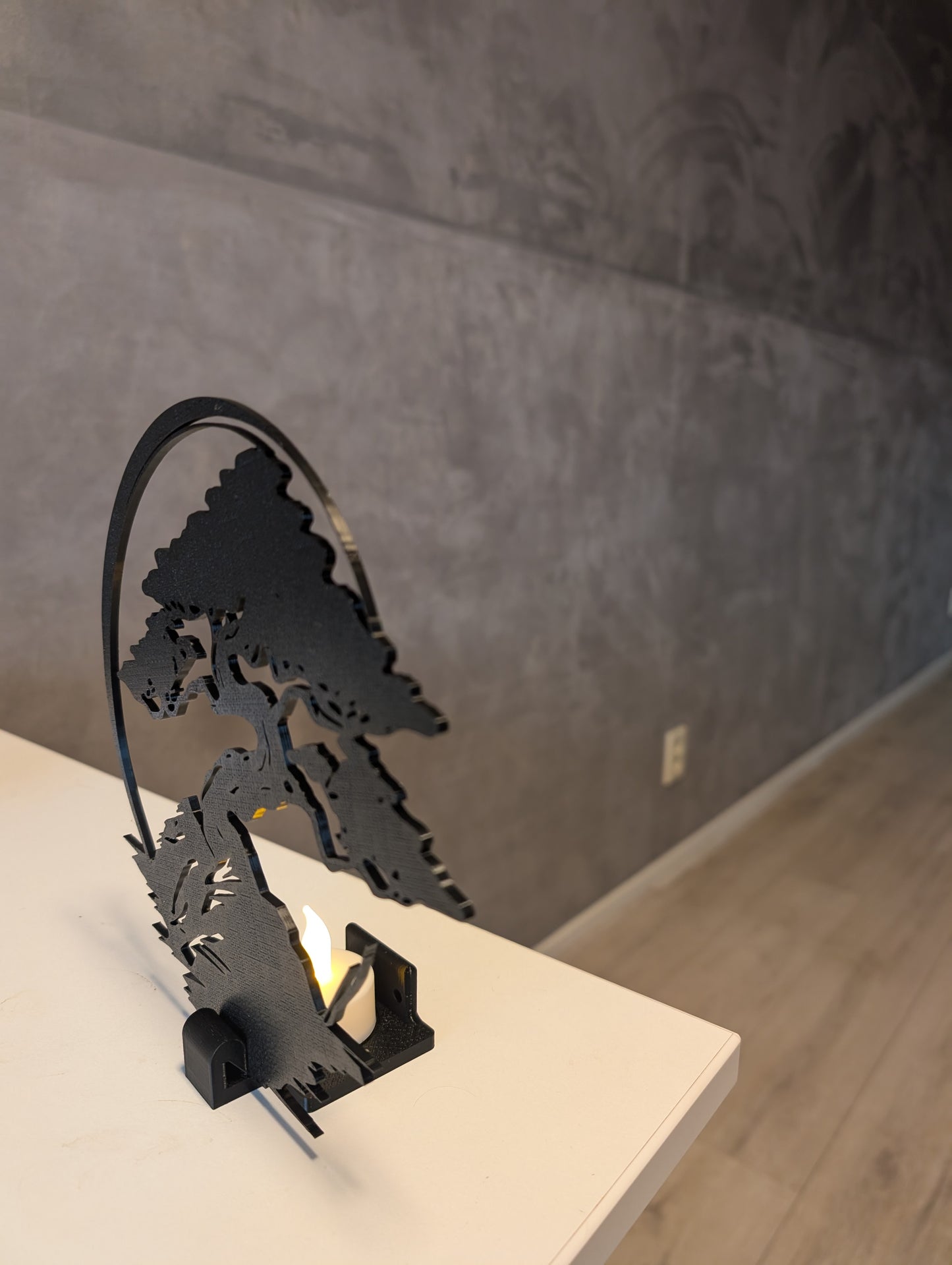 Bonsai with Tealight Holder – Zen & Minimalist Design